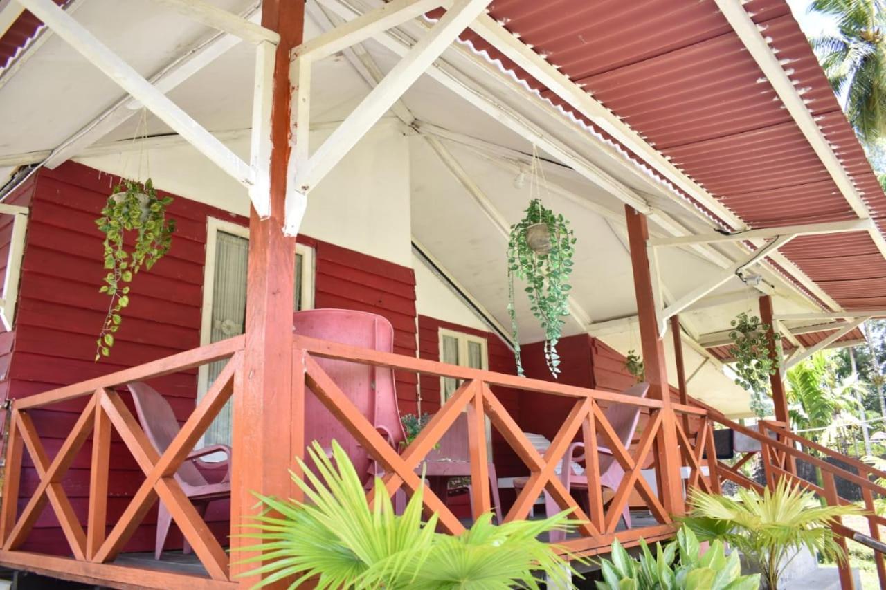 Pondok Oma Lasikin Esterno foto